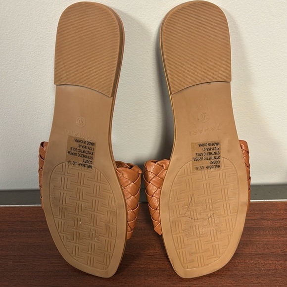 Tahari Women's Tan Woven Slide Sandals - Picture 3 of 4